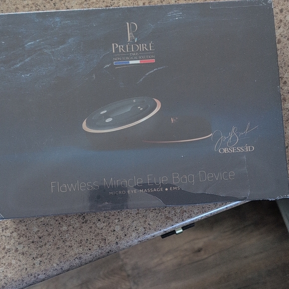 Predire Other - Flawless Miracle Eye Bag Device - Black